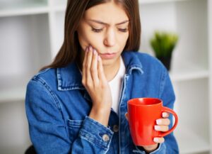 signs of a cavity